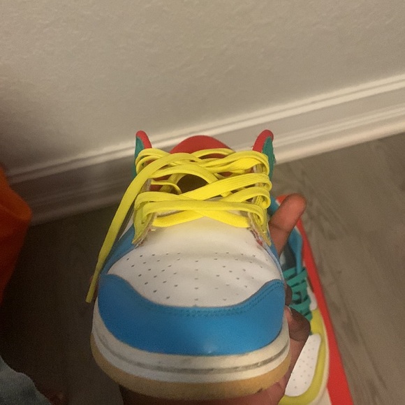 Free 99 Dunk Low - Picture 5 of 9